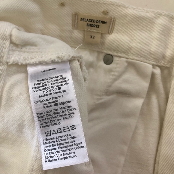 Madewell Relaxed Denim Button Fly Raw Hem Denim Shorts Size 32 - Picture 7 of 14